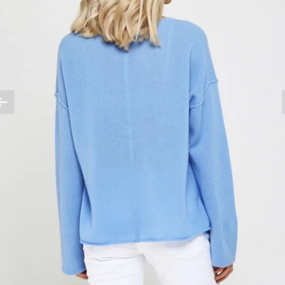 360 CASHMERE Della Sweater in Capri Blue XS Soft - Picture 3 of 10